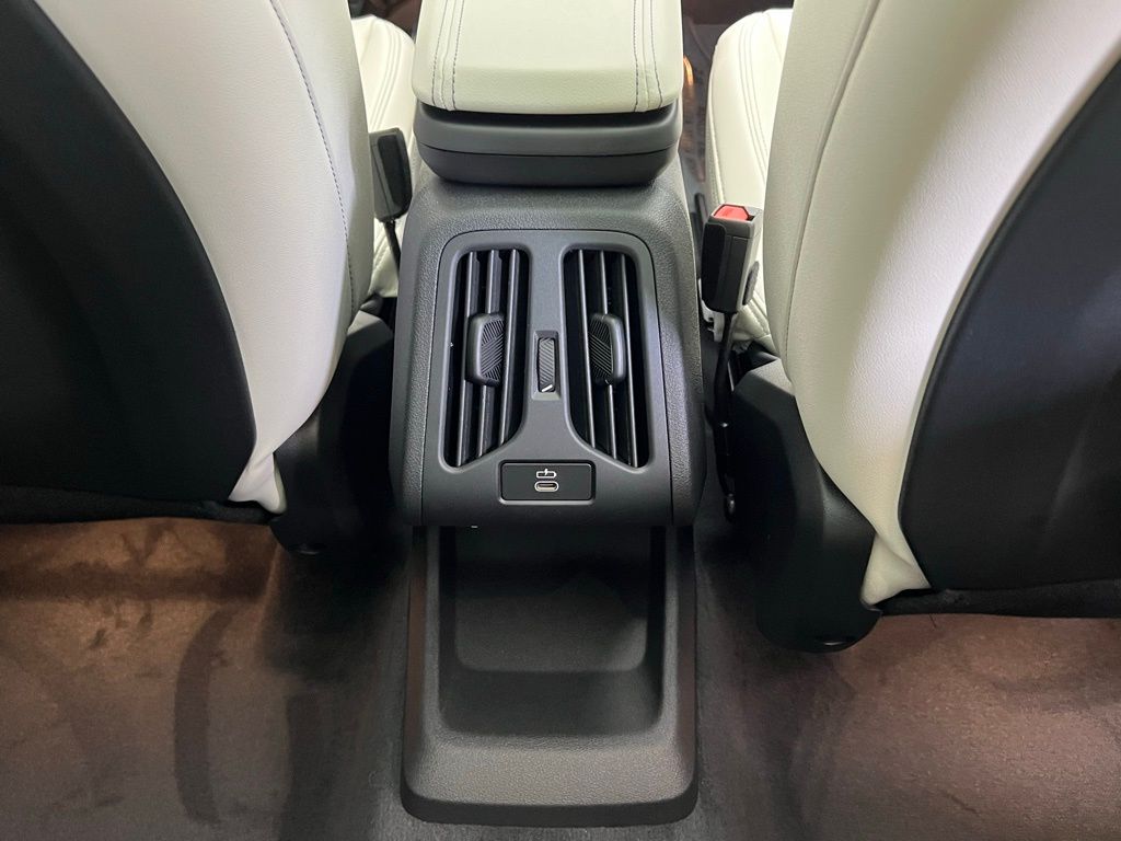 Thumbnail: 2026 BMW X1 - 9