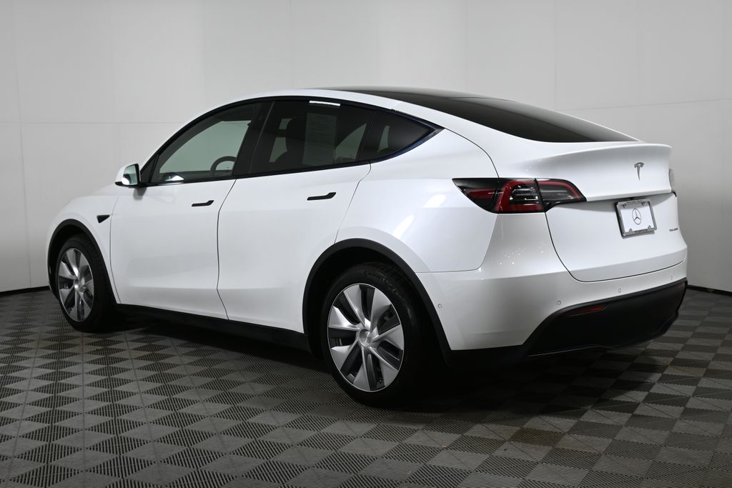 Thumbnail: 2022 Tesla Model Y - 5