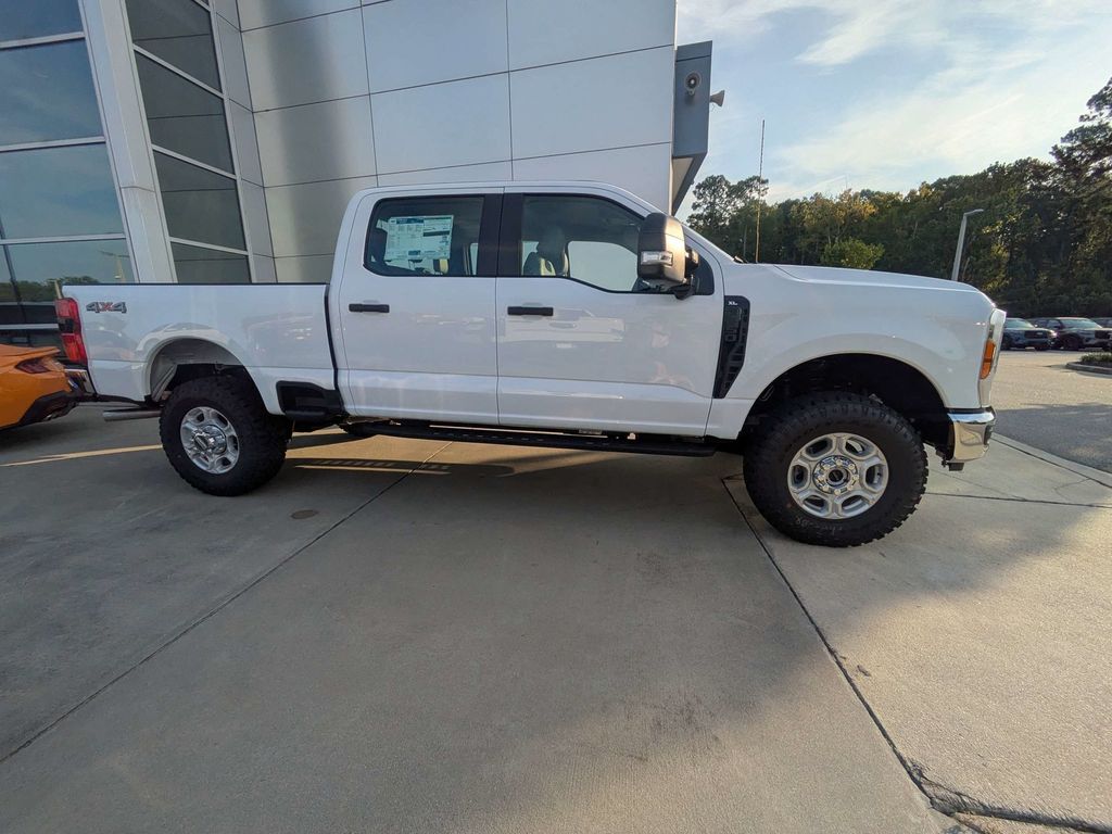 2027 Ford F-250 Super Duty XL