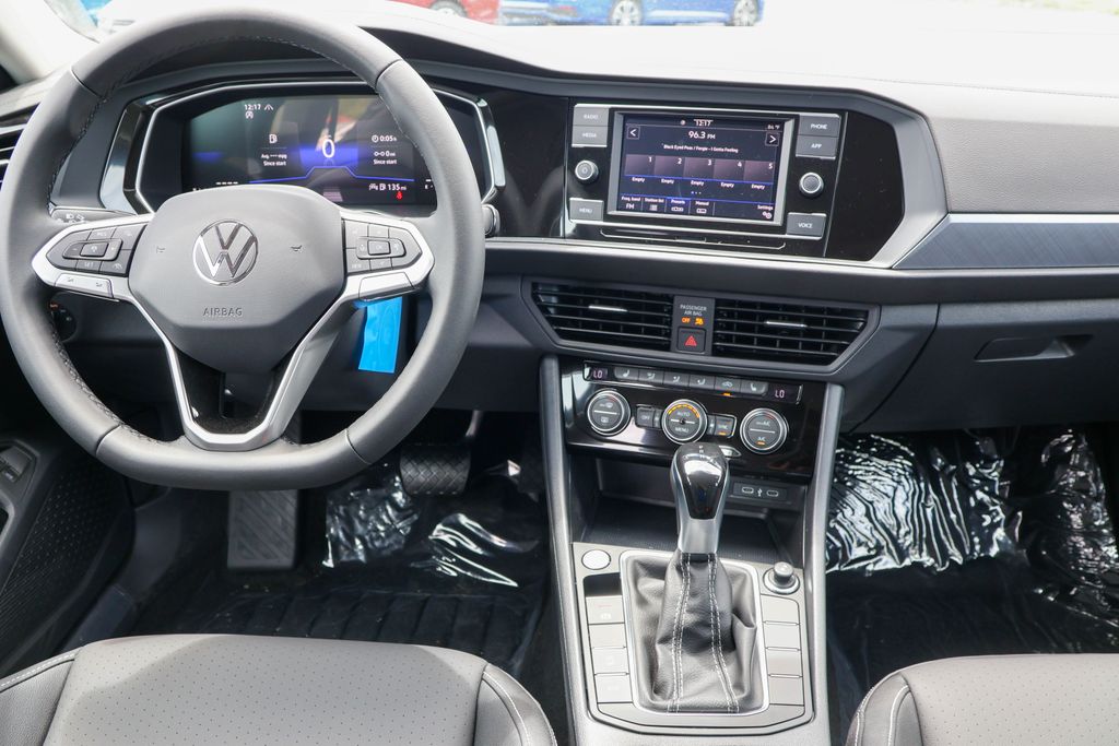 2024 Volkswagen Jetta 1.5T SE 27