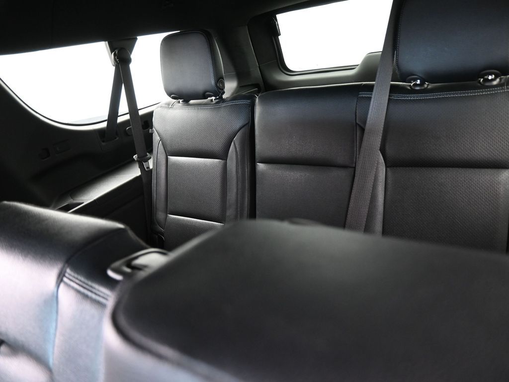 Used 2024 Black Chevrolet LS image 40