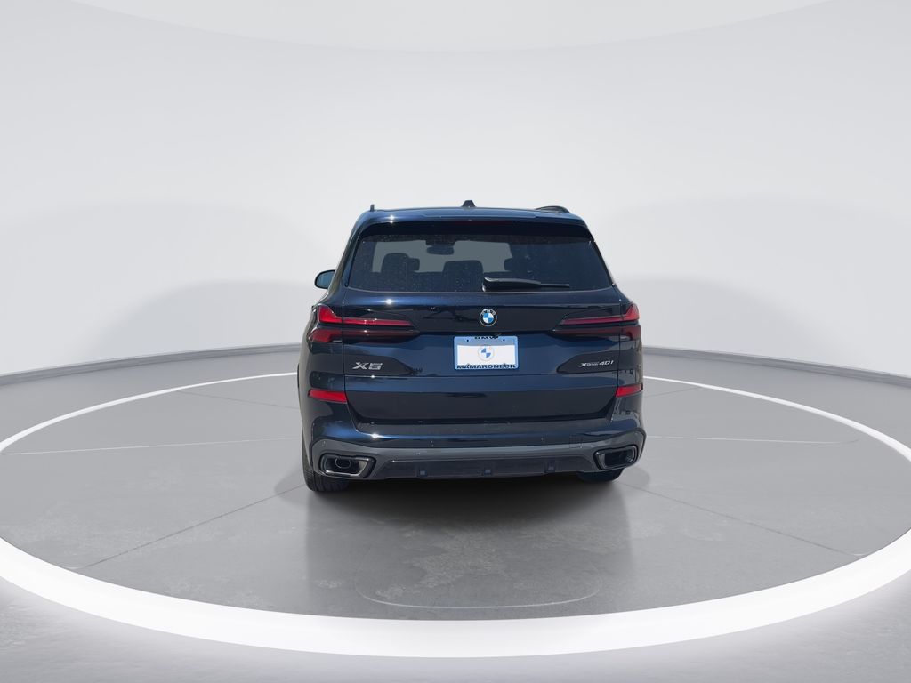 Thumbnail: 2026 BMW X5 - 7
