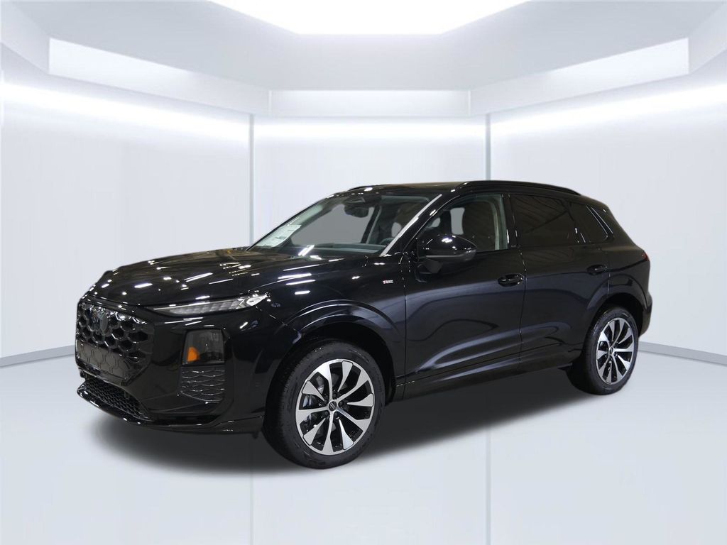 Mythos Black Metallic 2026 Audi Q3 SUV / Crossover 7-Speed Automatic