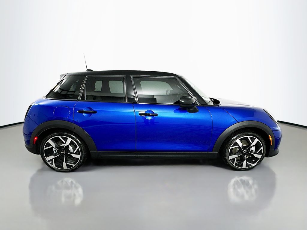 Thumbnail: 2026 MINI Cooper - 4