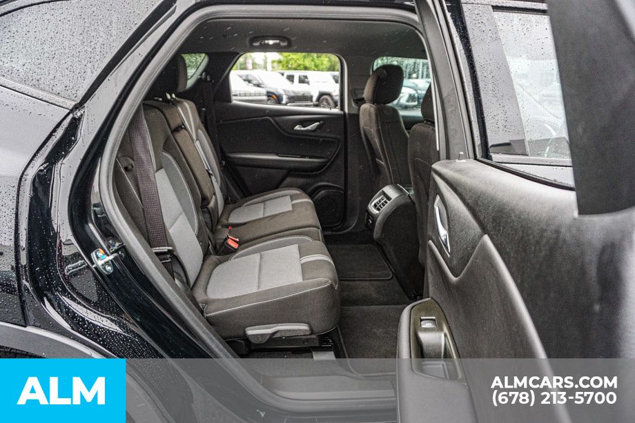 Used 2025 Black Chevrolet LT image 22