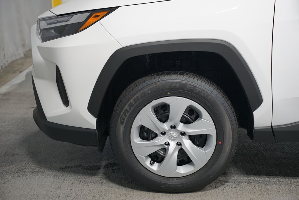 Thumbnail: 2025 Toyota RAV4 - 5