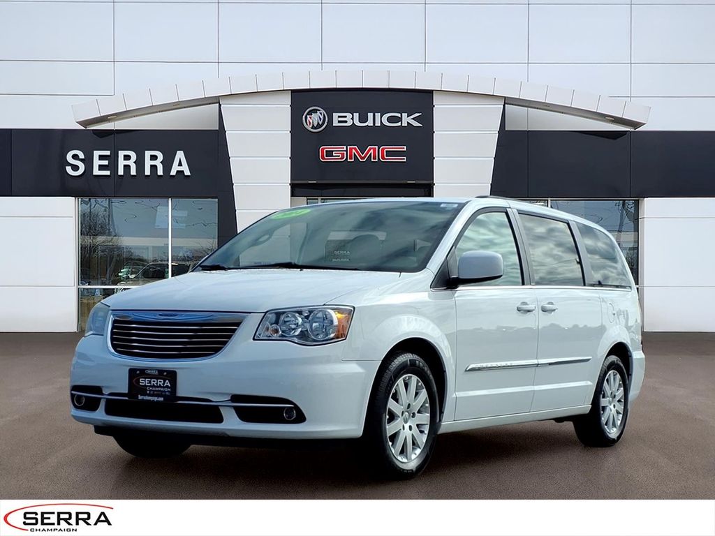 2014 Chrysler Town & Country Touring FWD