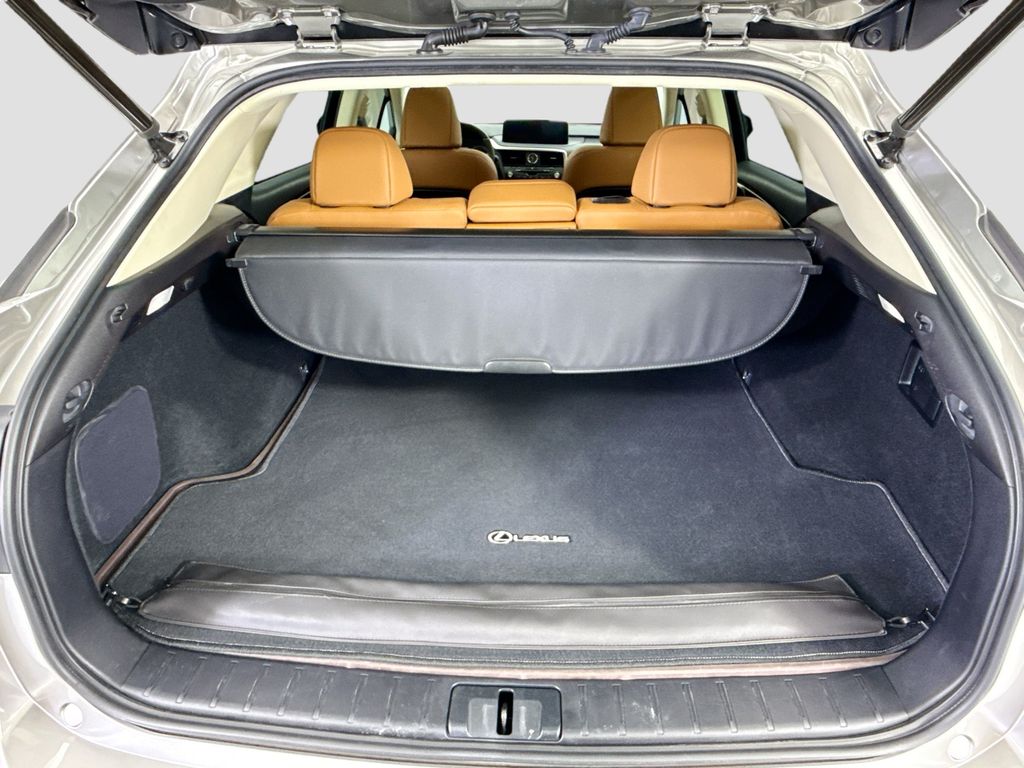 Thumbnail: 2021 Lexus RX - 27