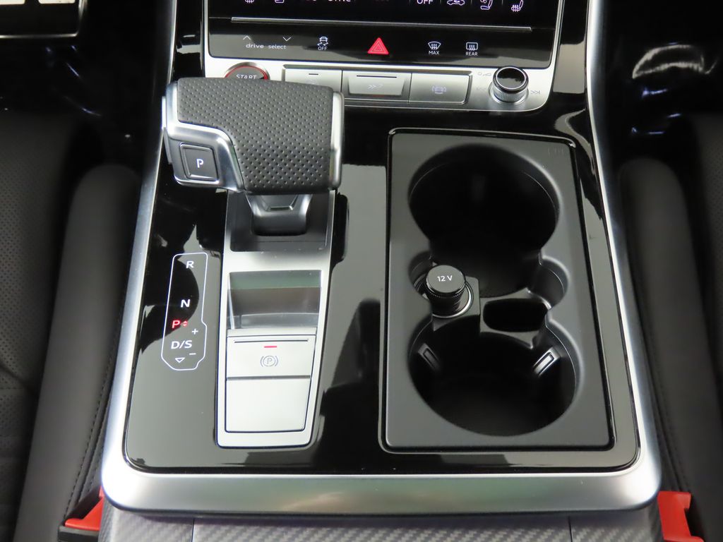 Thumbnail: 2025 Audi RS Q8 - 20