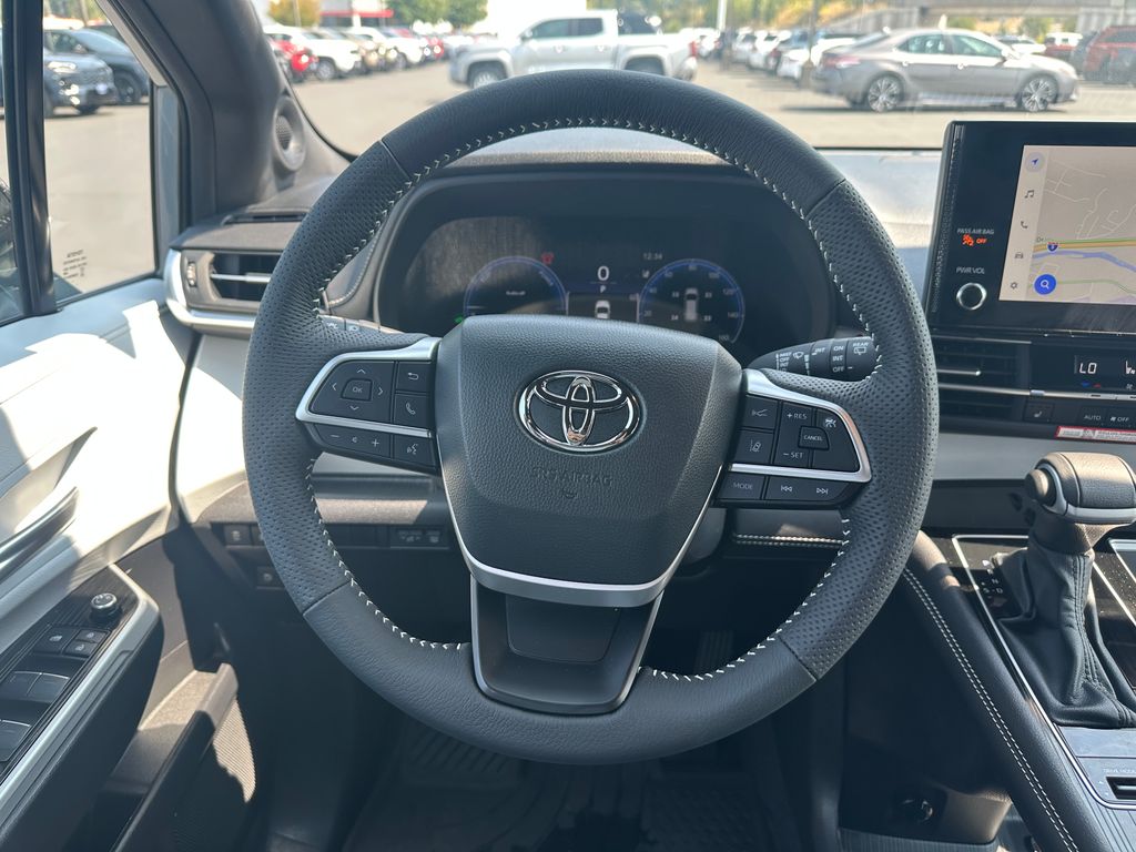 2026 Toyota Sienna XSE