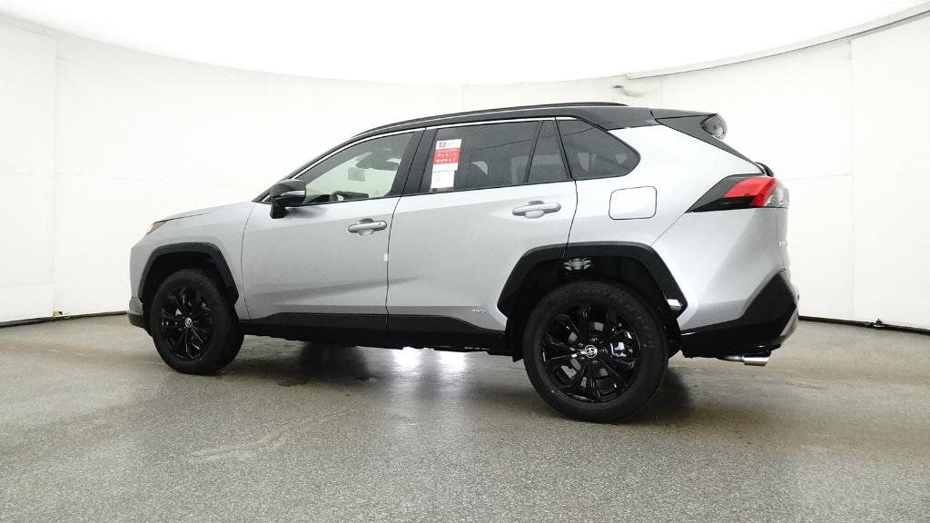 Thumbnail: 2025 Toyota RAV4 - 29