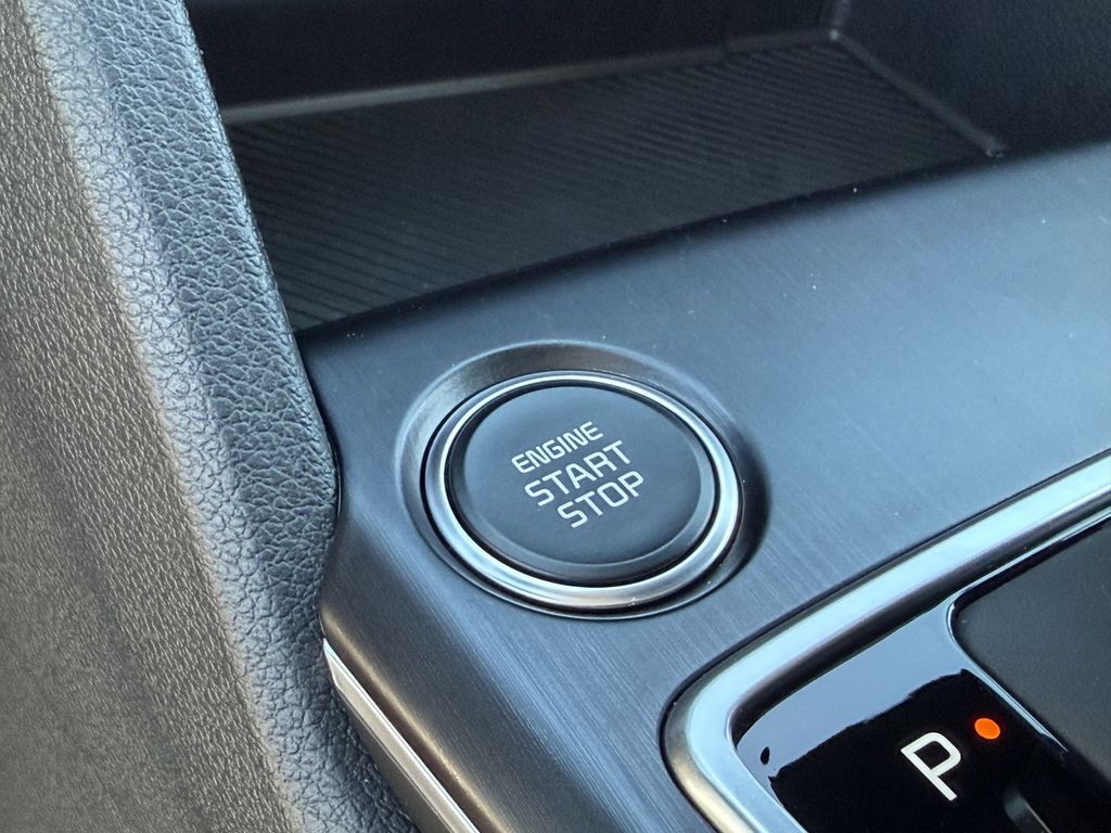 new 2026 Kia Sportage Hybrid car, priced at $31,412