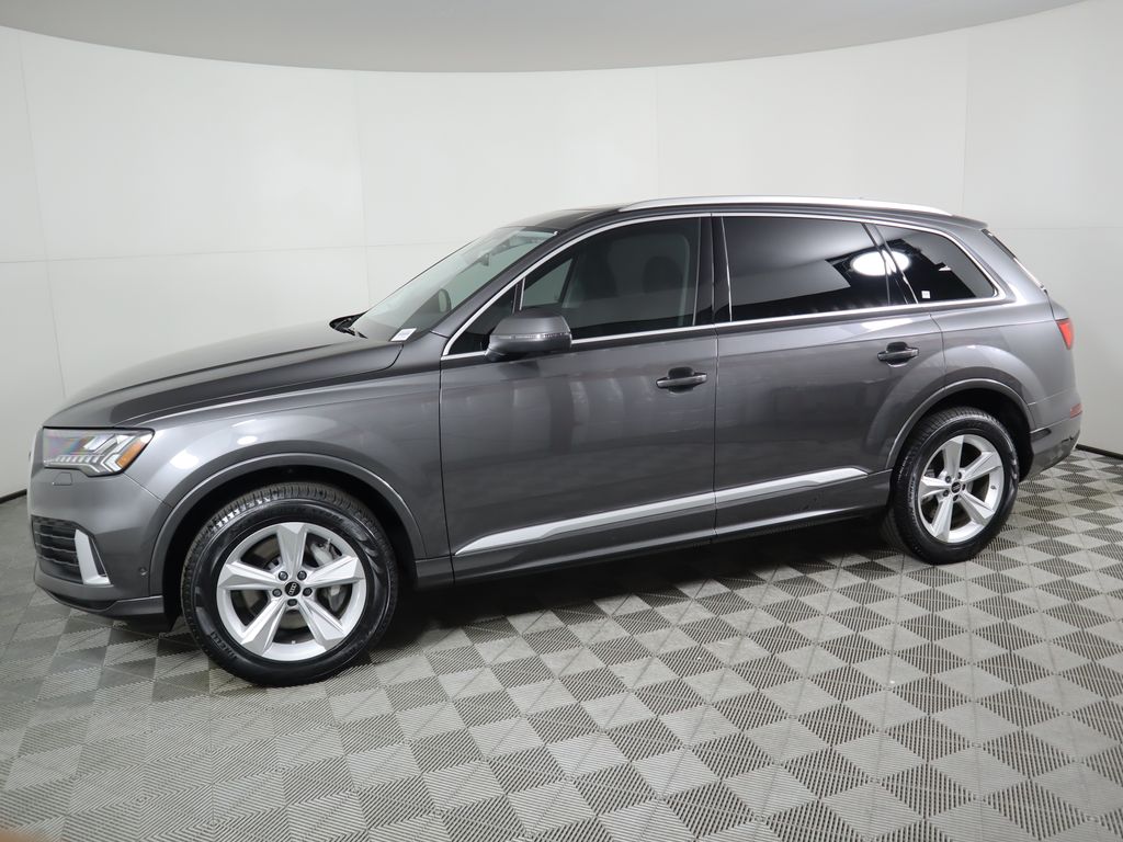 2024 Audi Q7  8