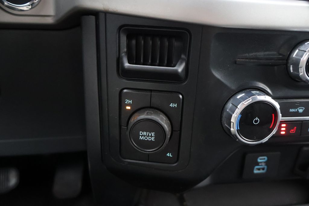 Thumbnail: 2022 Ford F-150 - 30