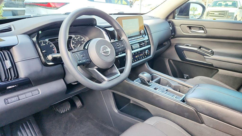 2022 Nissan Pathfinder