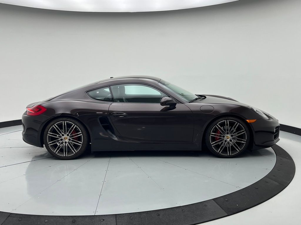 Thumbnail: 2016 Porsche Cayman - 6