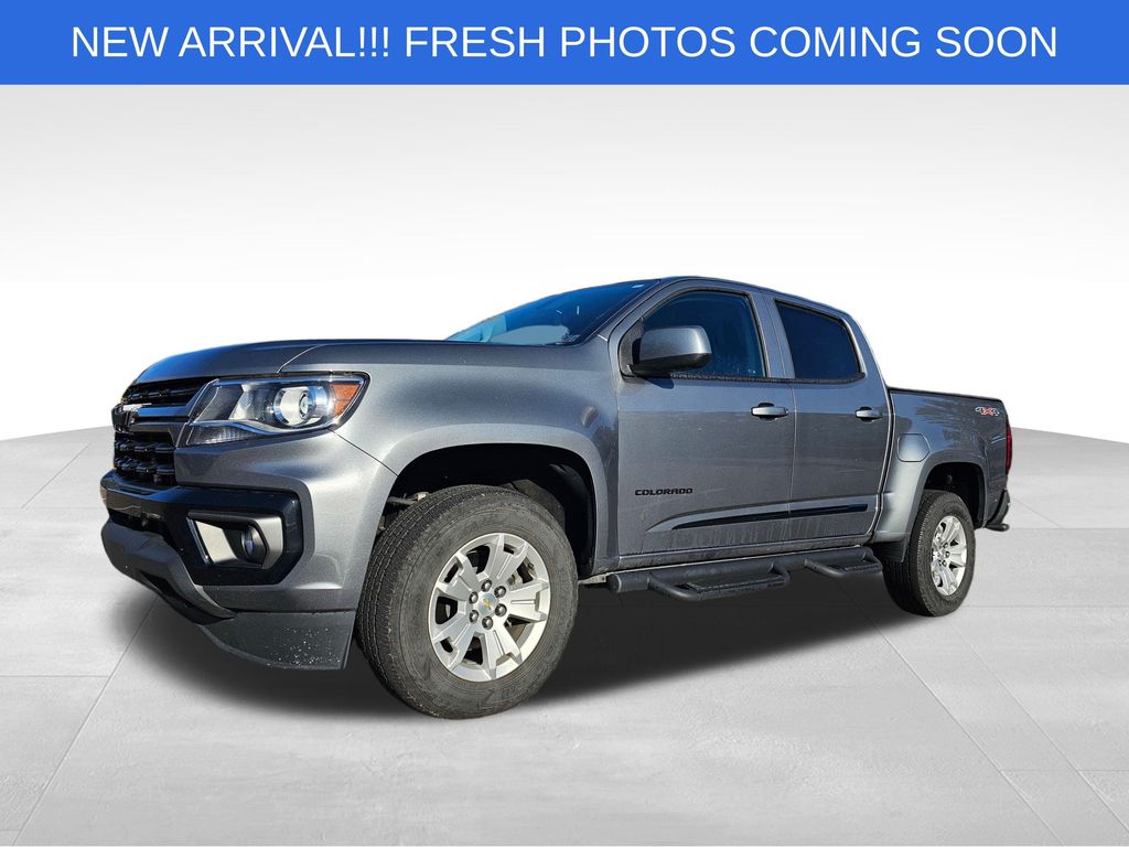 2022 Chevrolet Colorado LT 2