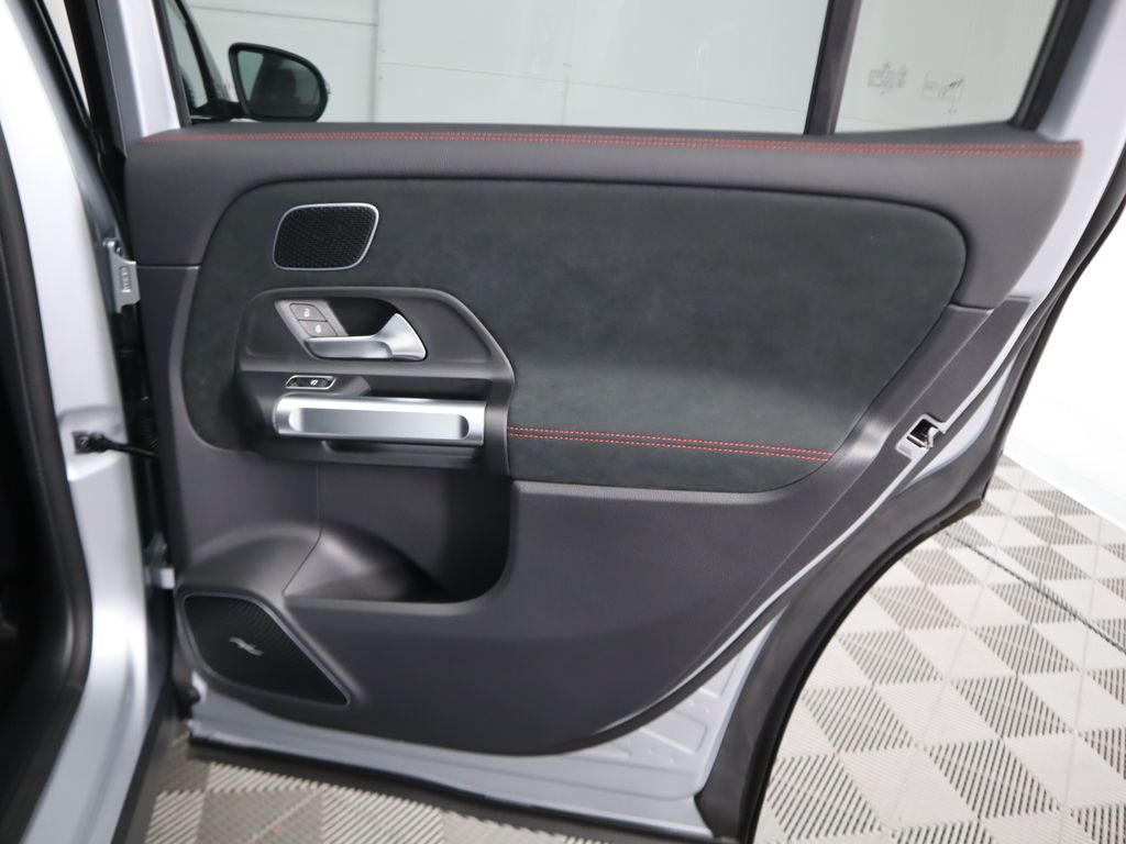 2024 Mercedes-Benz EQB 250+ 28