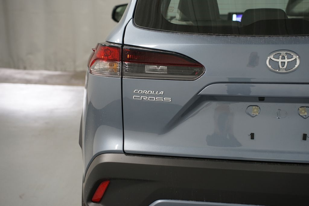 Thumbnail: 2026 Toyota Corolla Cross - 10