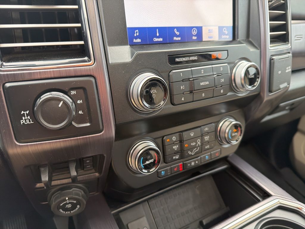 Thumbnail: 2020 Ford Econoline - 32