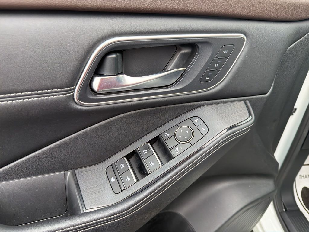 Thumbnail: 2022 Nissan Rogue - 28