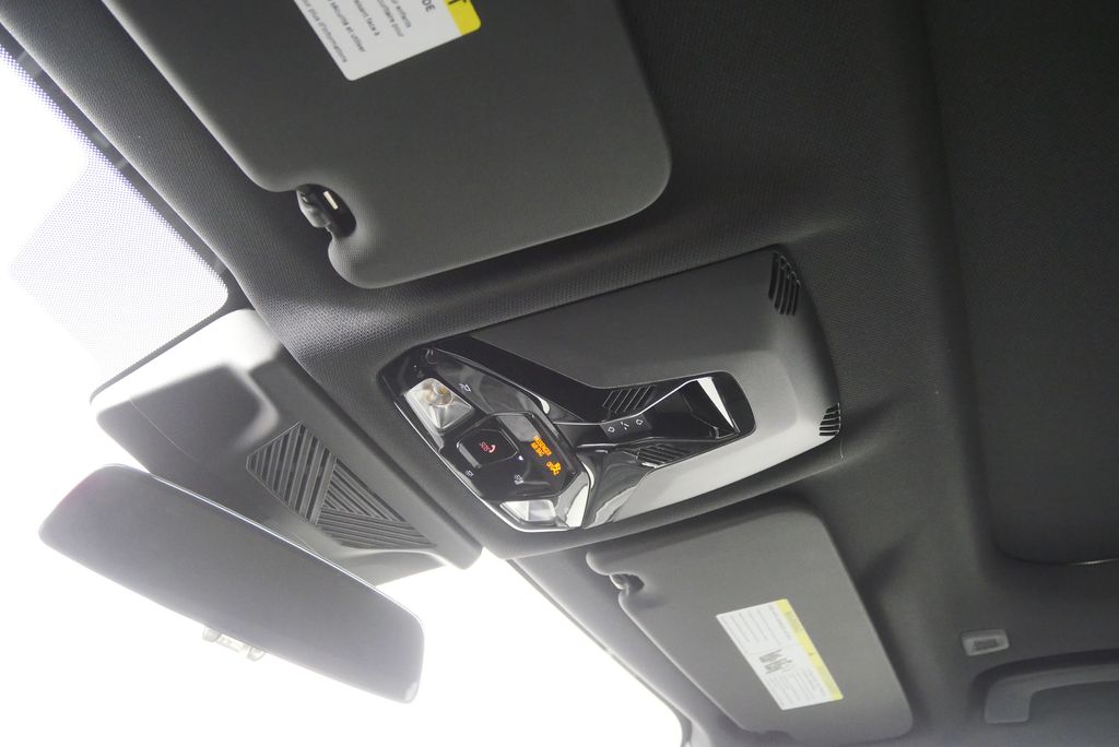 Thumbnail: 2026 BMW X1 - 22