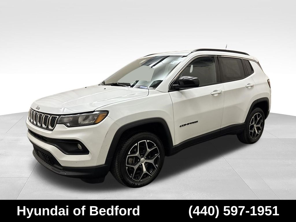 2024 Jeep Compass Latitude - Main Image