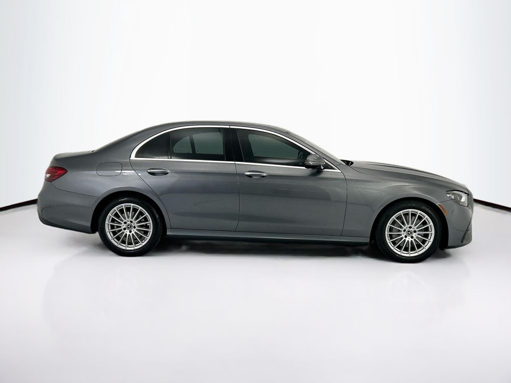 Thumbnail: 2023 Mercedes-Benz E-Class - 4
