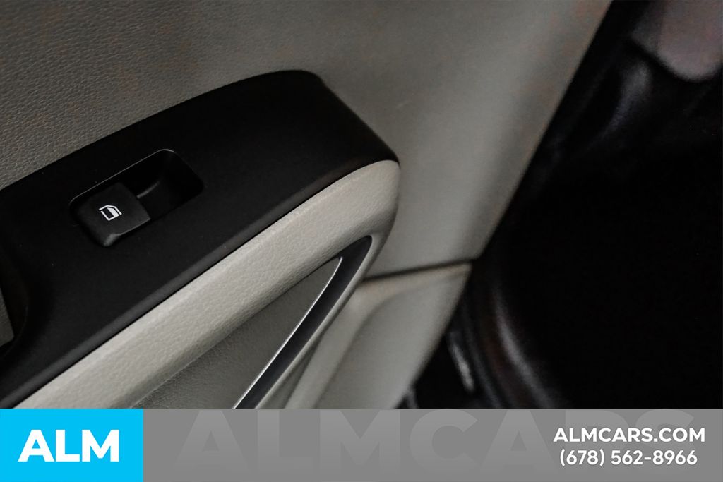 Used 2023 Black Kia LX image 51