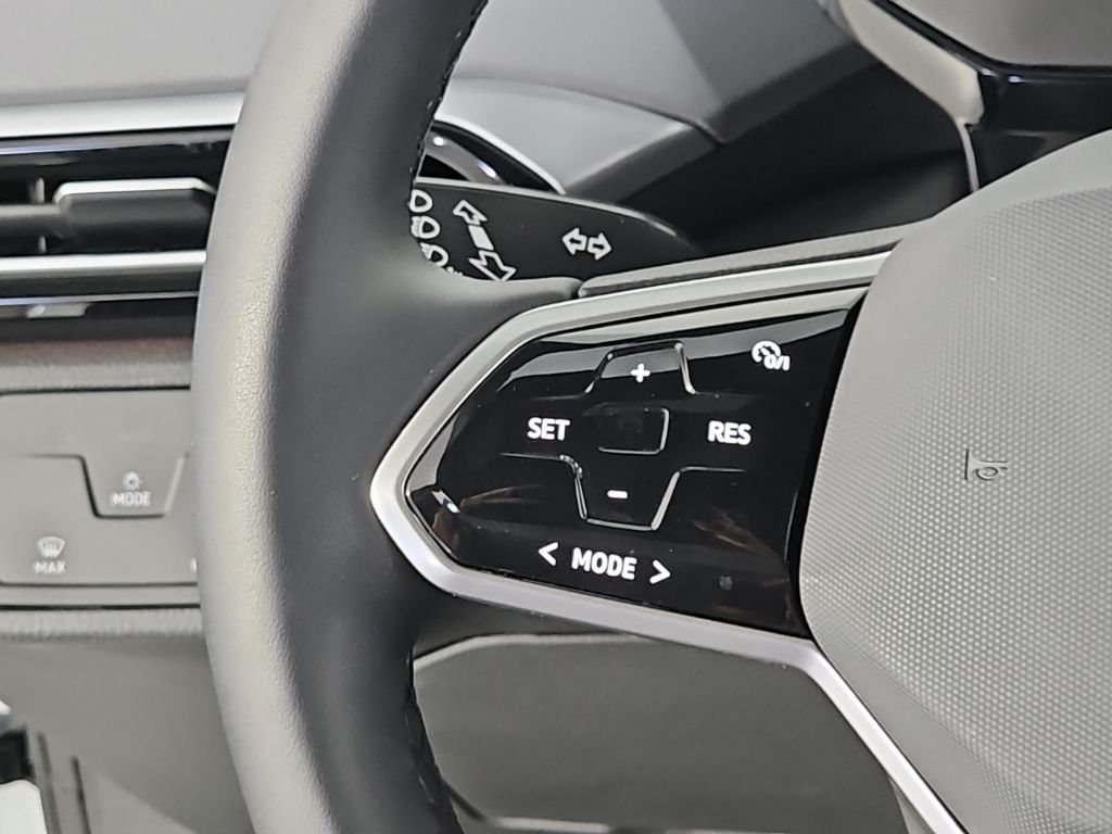 Thumbnail: 2023 Volkswagen ID.4 - 28