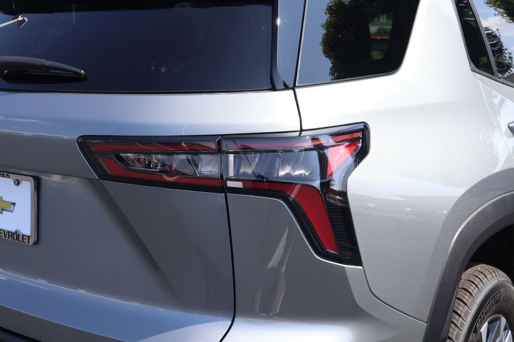 Thumbnail: 2026 Chevrolet Equinox - 7