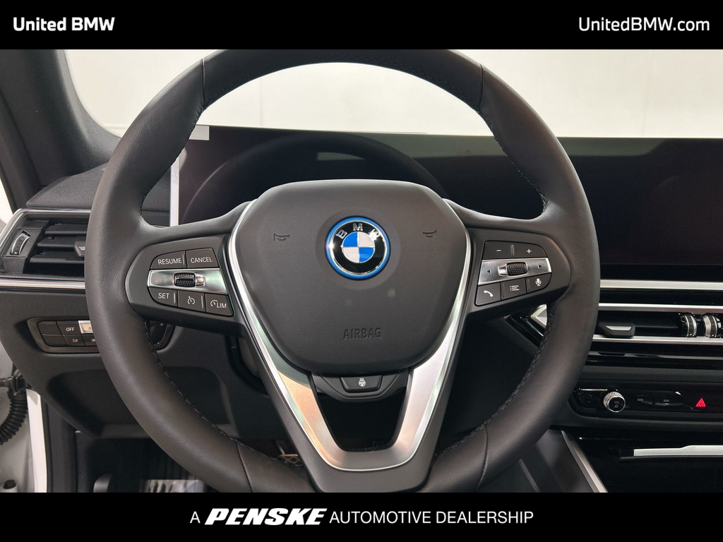 2024 BMW i4 eDrive40 14