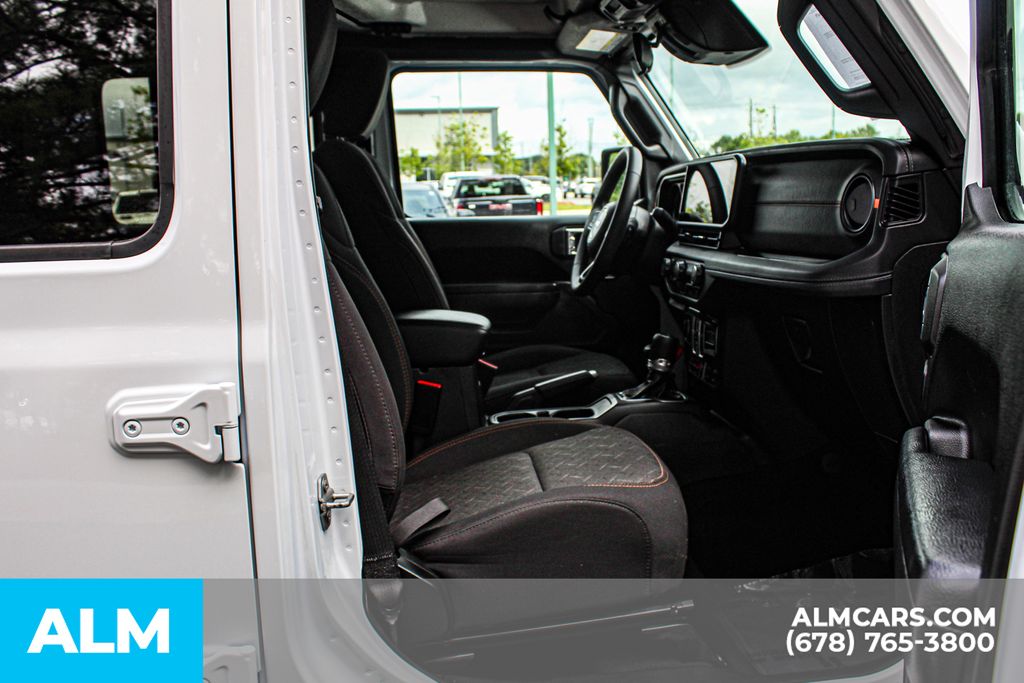 Used 2026 White Jeep Mojave image 20