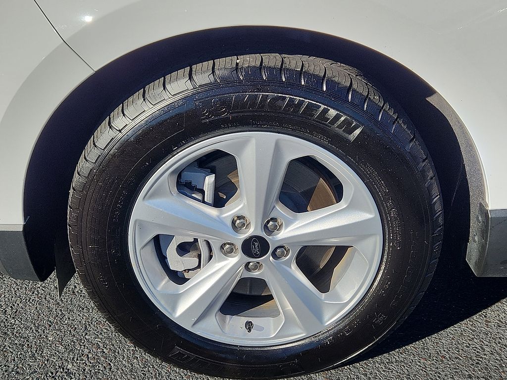 Thumbnail: 2024 Ford Edge - 8