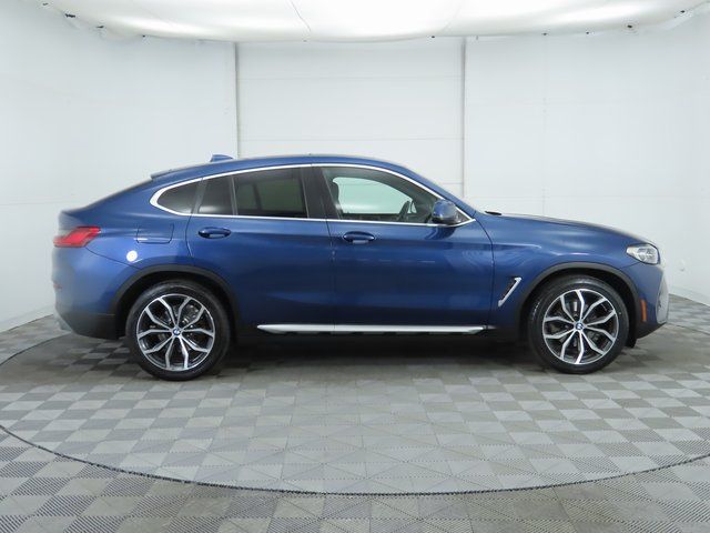 2022 BMW X4 xDrive30i 4