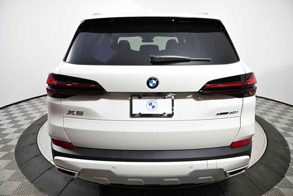 Thumbnail: 2026 BMW X5 - 4
