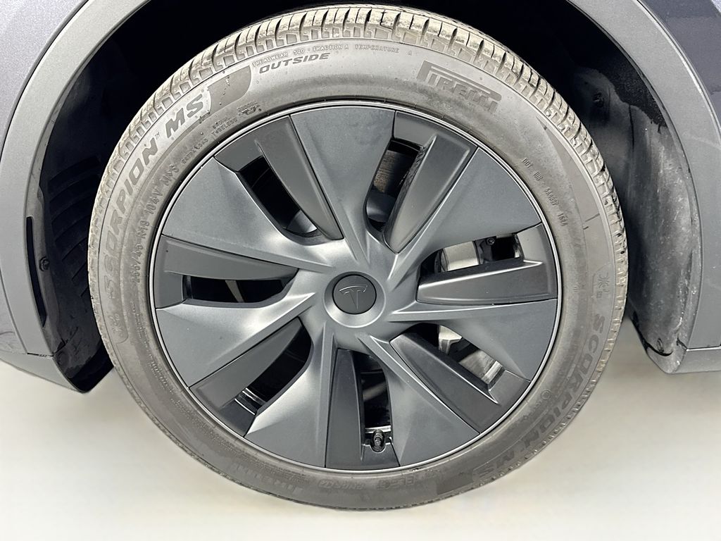 Used Car 2025 Tesla Model Y  Long Range For Sale Under $40,000 In Austin, Texas