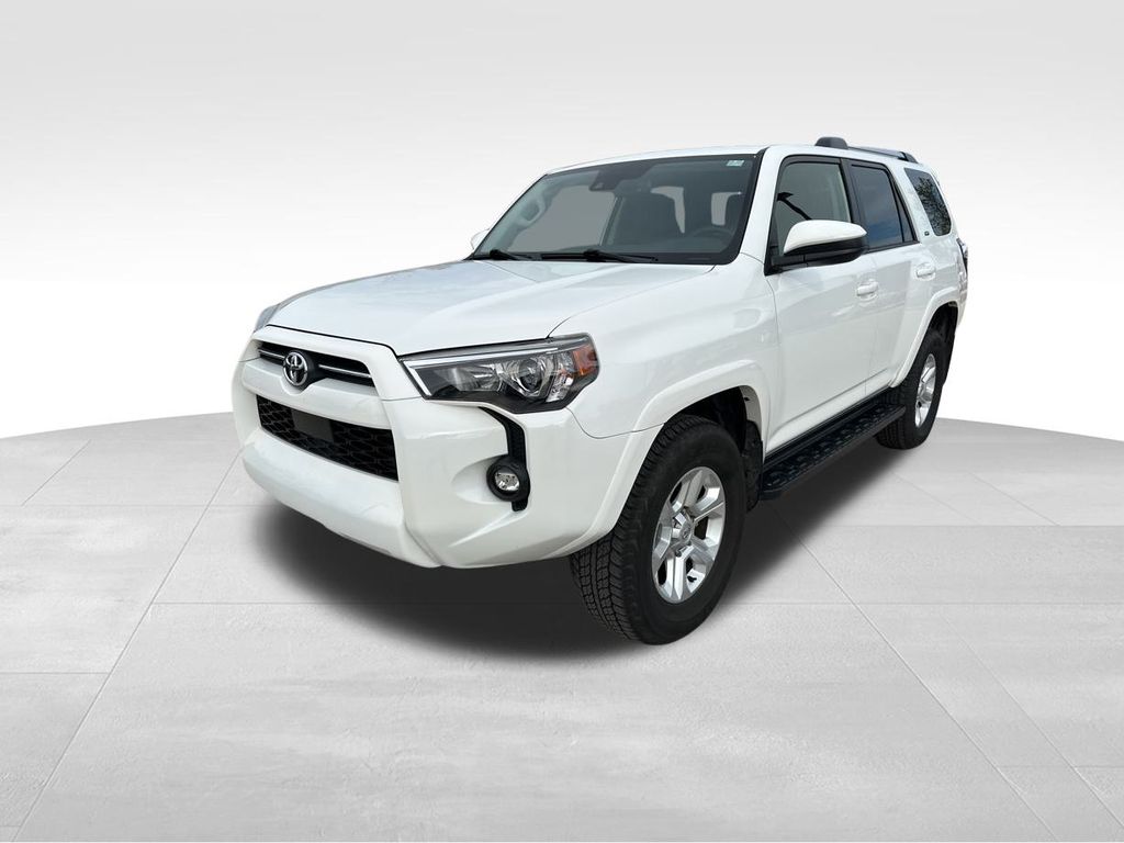 2024 Toyota 4Runner SR5 5