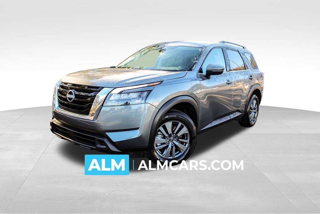 2025 Nissan Pathfinder SV FWD
