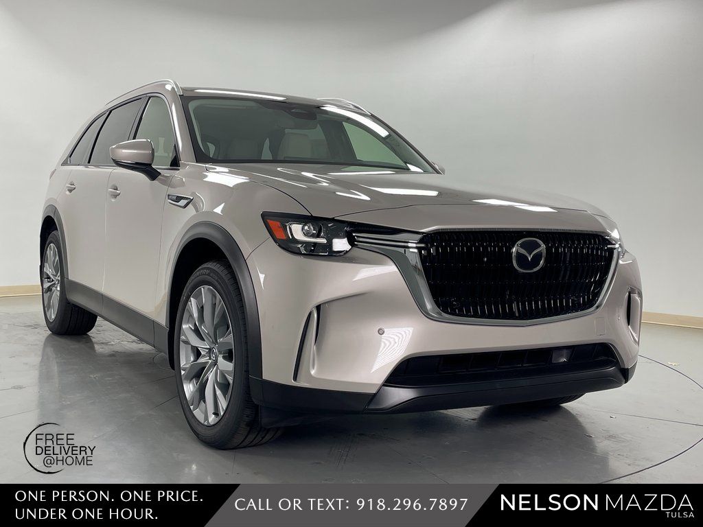 New 2026 Silver Mazda 3.3 Turbo Preferred image 4