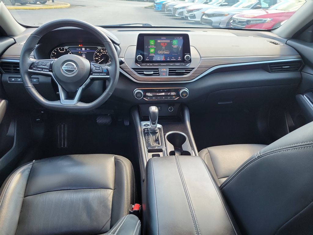 Used 2022 Nissan Altima Sedan