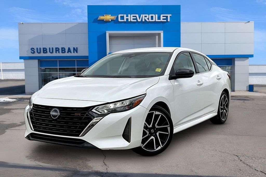 Aspen White Tricoat 2025 Nissan Sentra SR FWD Sedan Front-Wheel Drive Continuously Variable Transmission