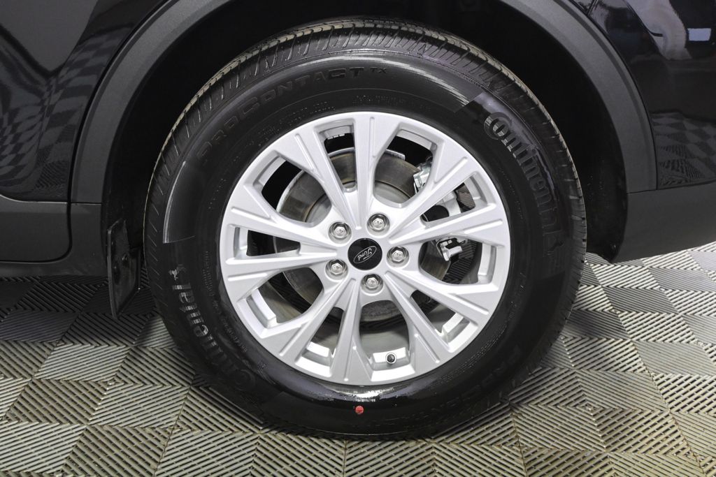 New 2026 Black Ford Active image 20