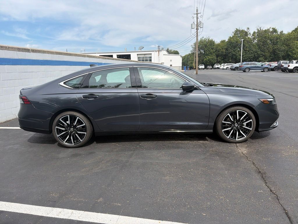 Thumbnail: 2025 Honda Accord - 6