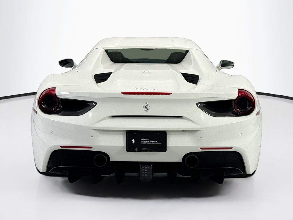 Thumbnail: 2018 Ferrari 488 - 14