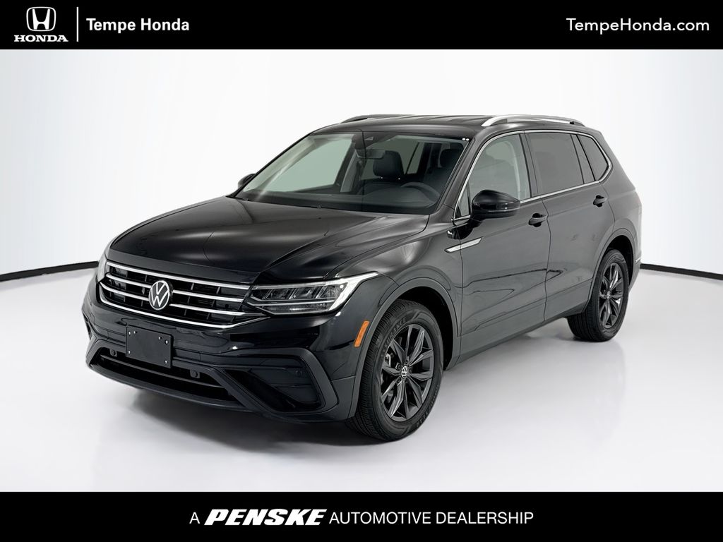 Thumbnail: 2023 Volkswagen Tiguan - 1