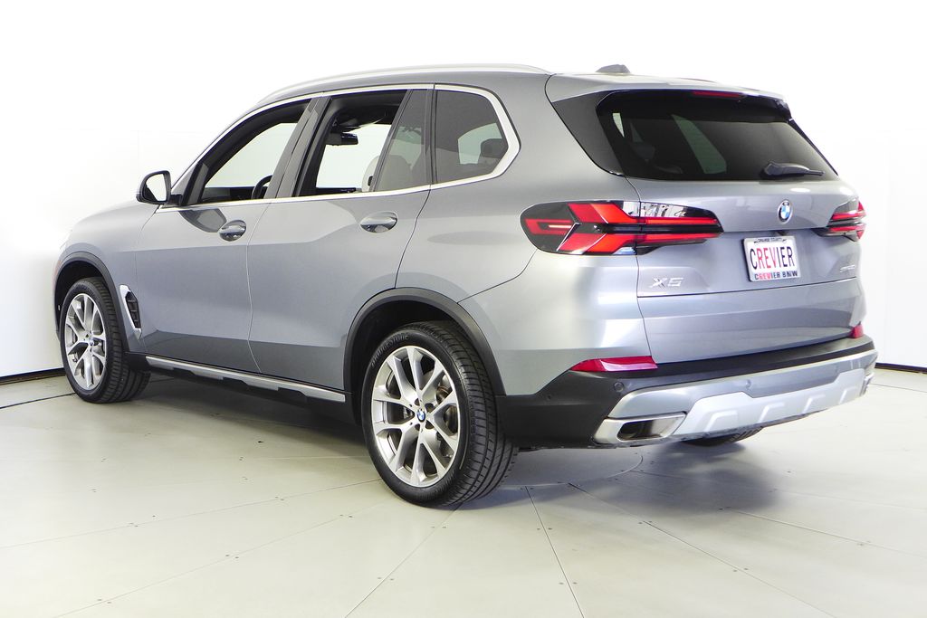 Thumbnail: 2024 BMW X5 - 9