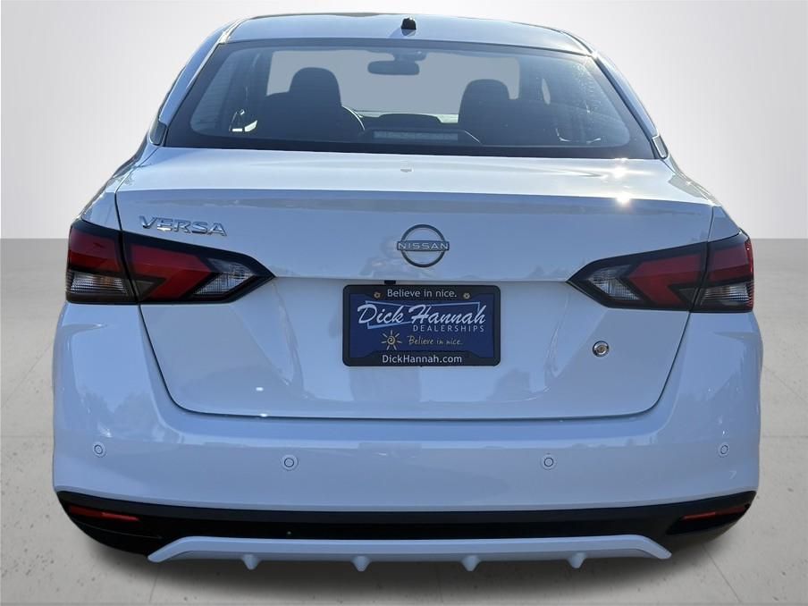 2025 Nissan Versa 1.6 S