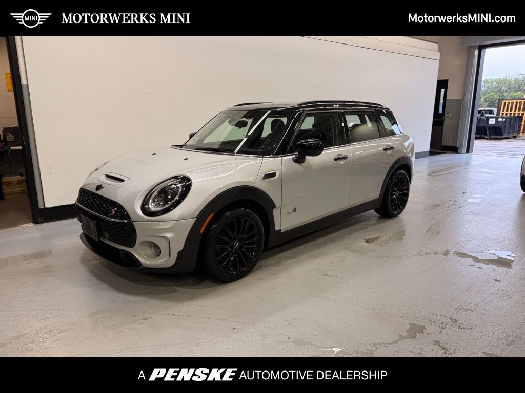 Thumbnail: 2022 MINI Cooper Clubman - 1