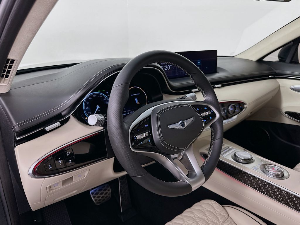 Thumbnail: 2022 Genesis GV70 - 9